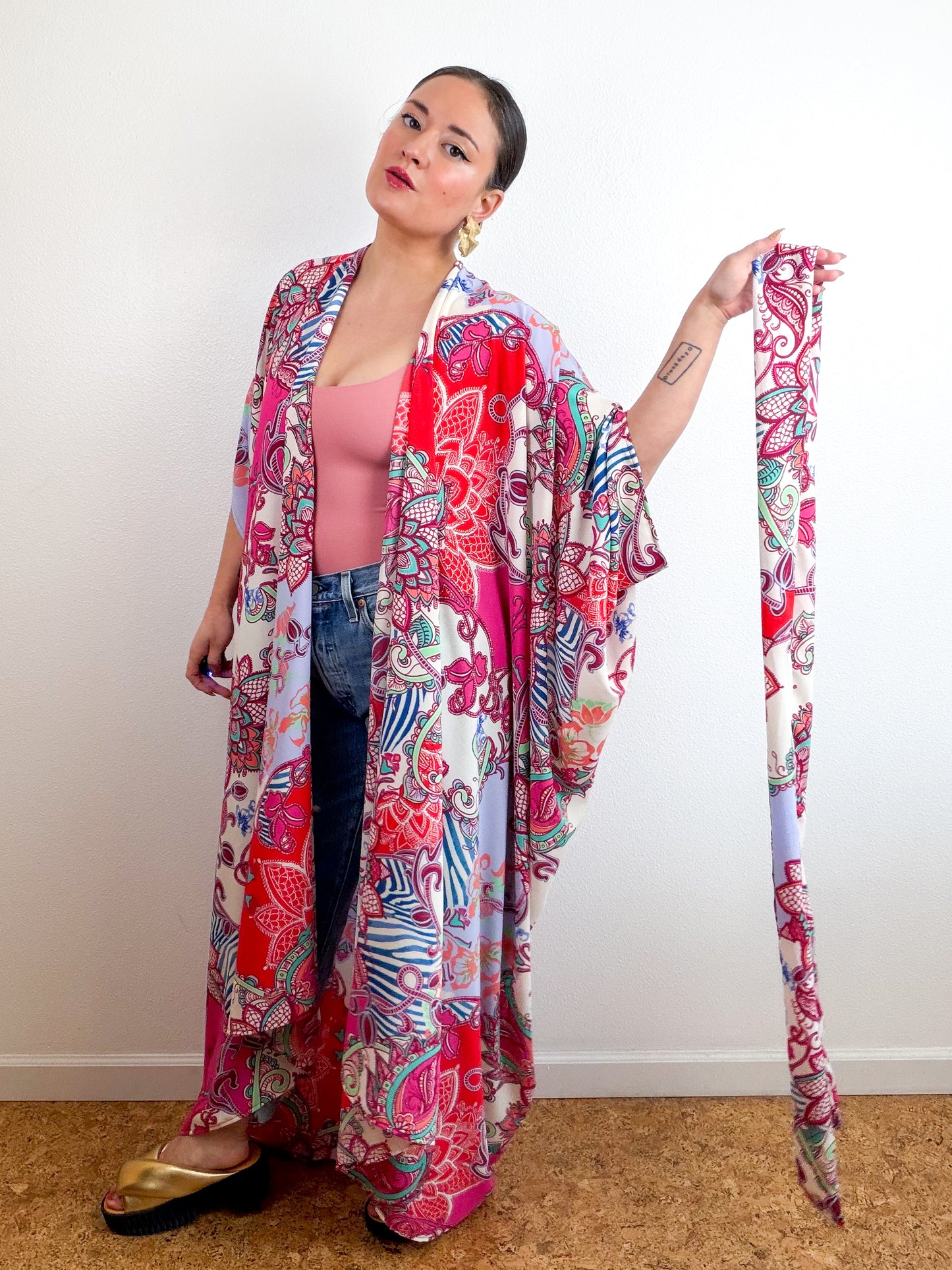 Print High Low Kimono Fuchsia Blue Paisley Bubble Crepe