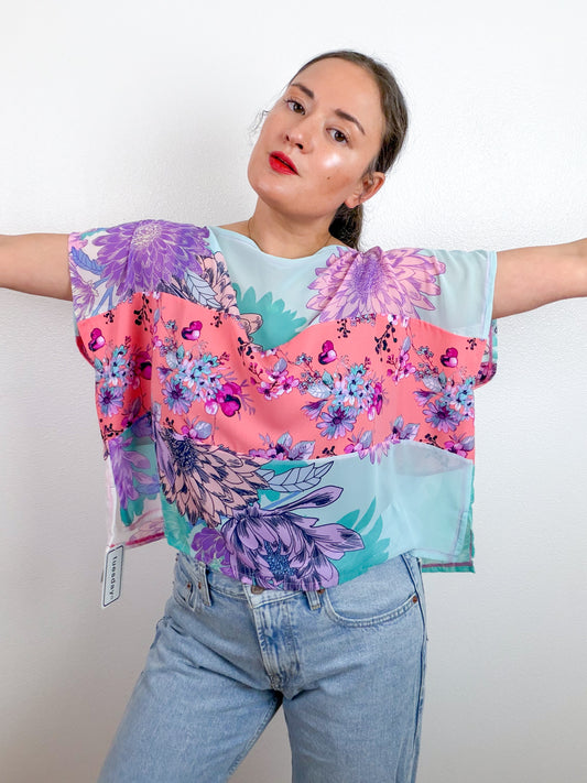Scrappy Crop Aqua Coral Floral