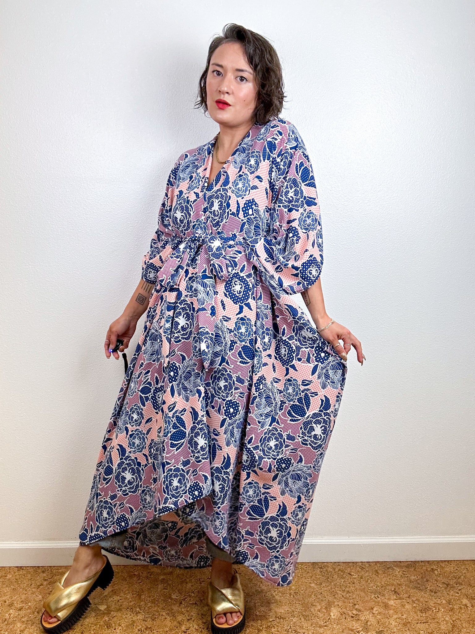 High Low Kimono Indigo Peach Floral Dots Bubble Crepe