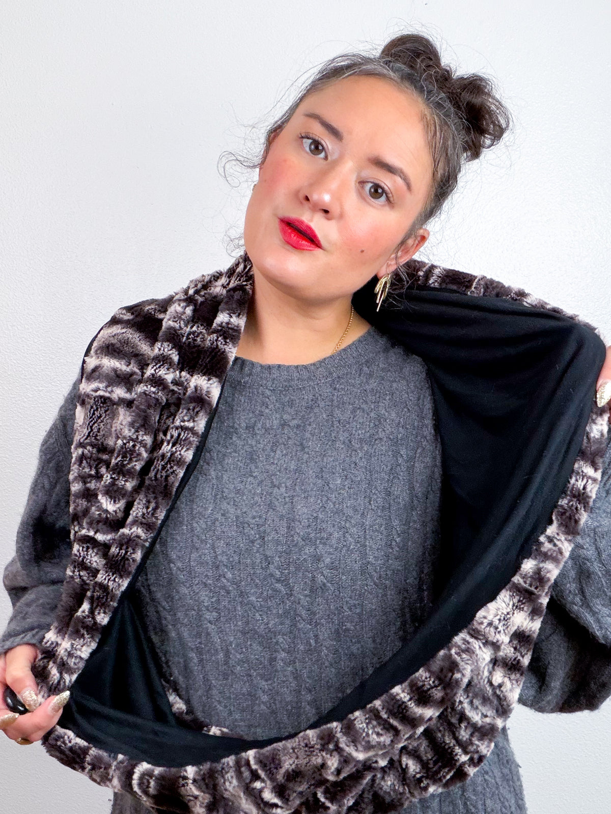 Faux Fur Circle Scarf Brown Chinchilla Black