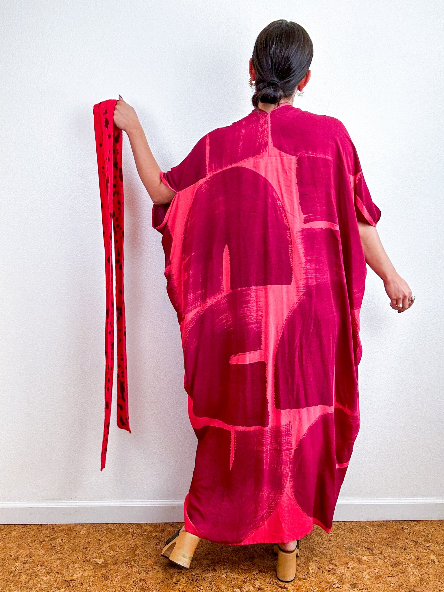 Hand-Dyed High Low Kimono Coral Maroon Arc