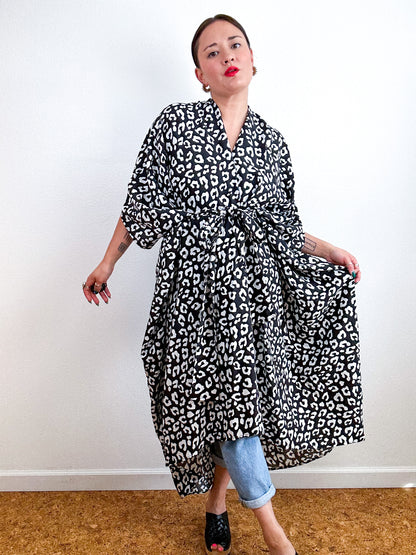 Print High Low Kimono Black White Leopard Challis