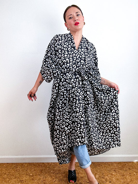 Print High Low Kimono Black White Leopard Challis