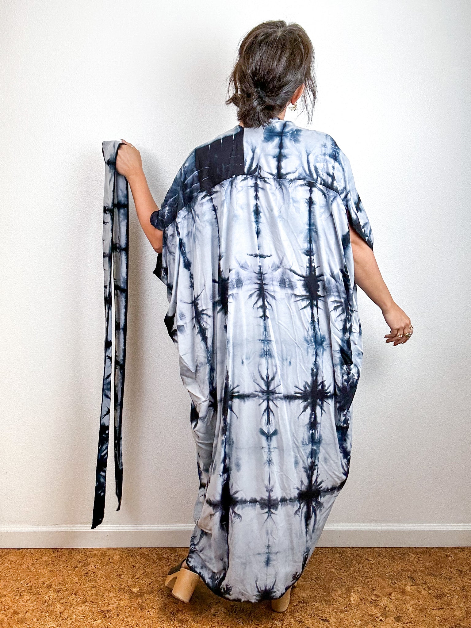 Hand-Dyed High Low Kimono Black Shibori