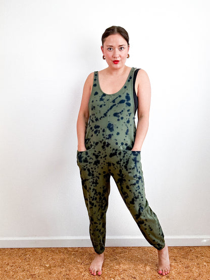 Hand-Dyed Jumper Olive Indigo Speckle