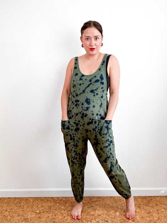 Hand-Dyed Jumper Olive Indigo Speckle