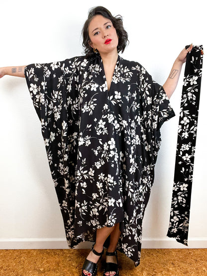 Print High Low Kimono Black Ivory Jacquard Floral Challis