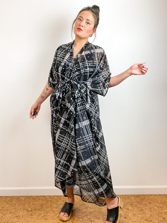 Print High Low Kimono Plaid Silver Chiffon