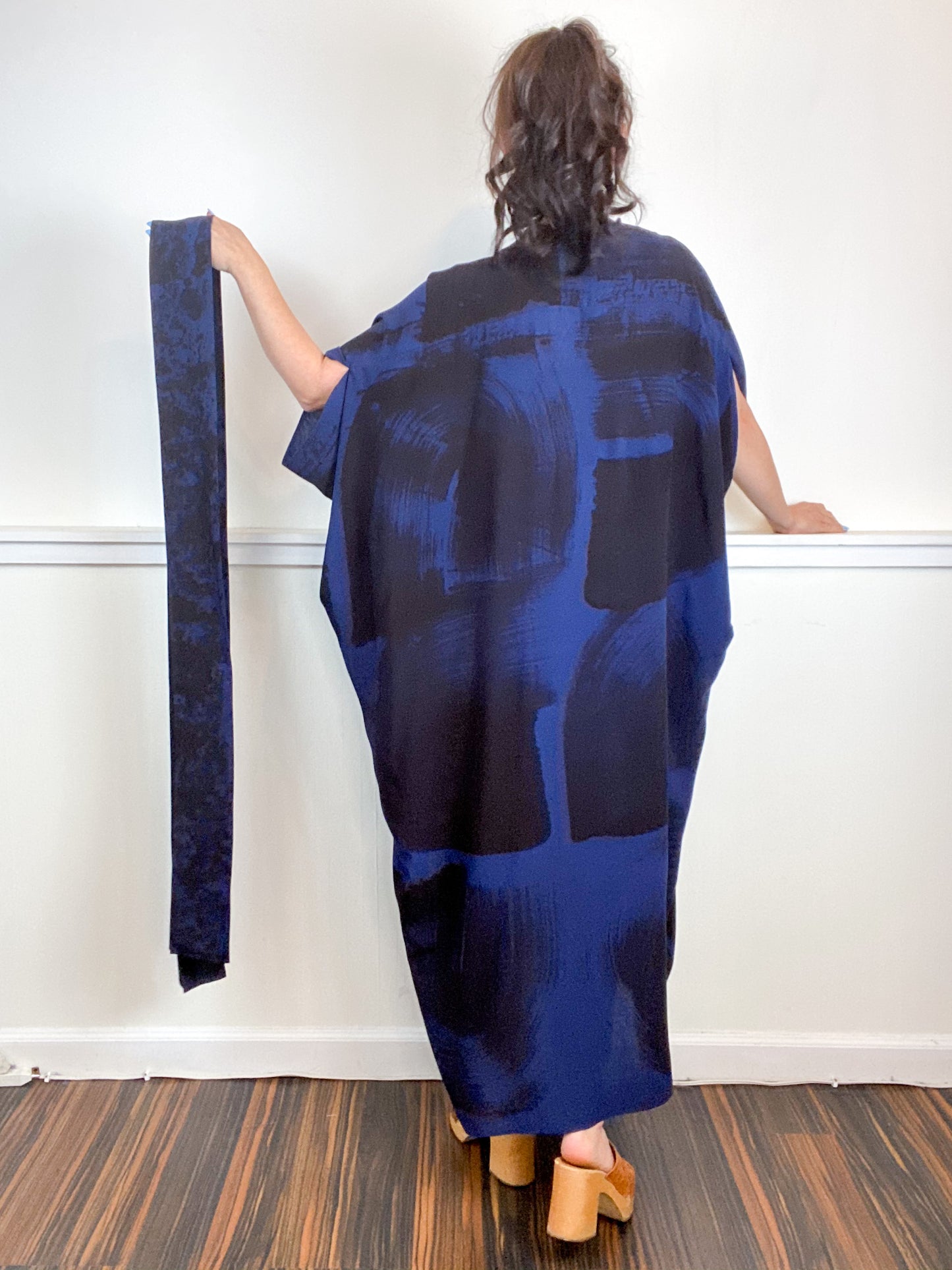 Hand-Dyed High Low Kimono Navy Black Brushstroke