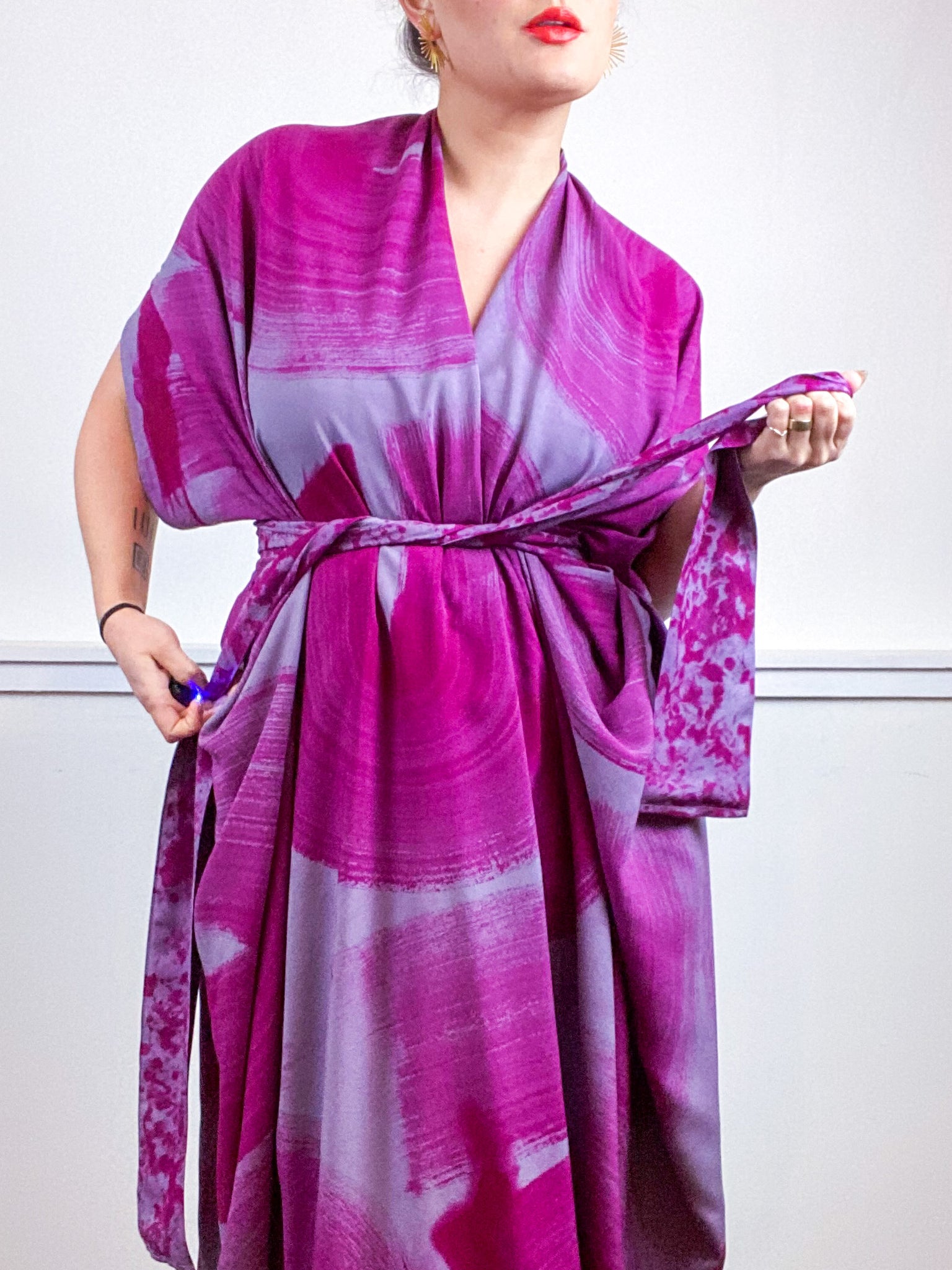 Hand-Dyed High Low Kimono Grey Amethyst Brushstroke