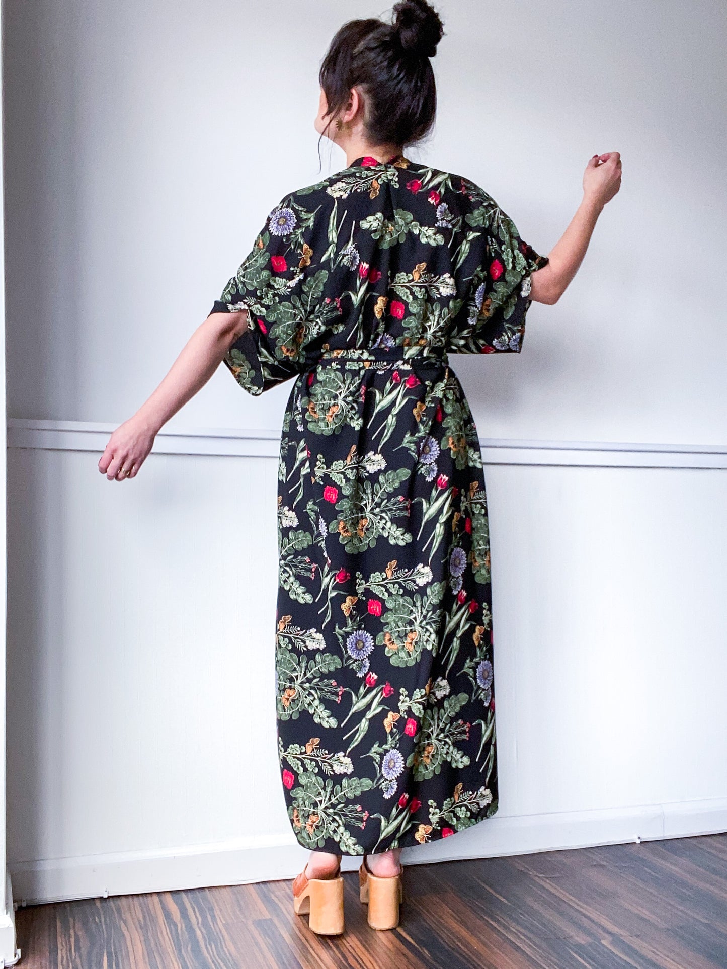 Print High Low Kimono Tulips and Herbs