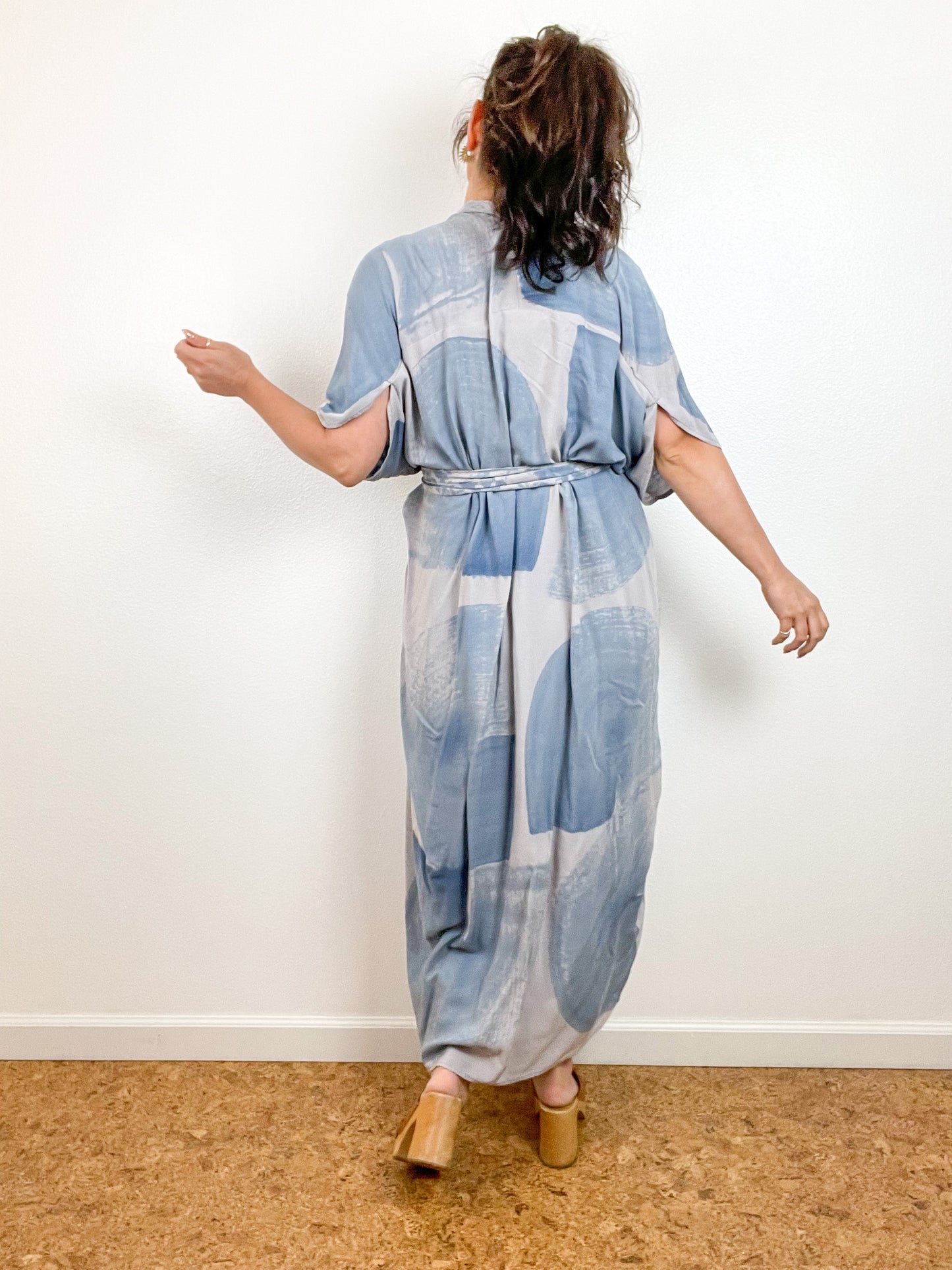 Hand-Dyed High Low Kimono Grey Blue Brushstroke