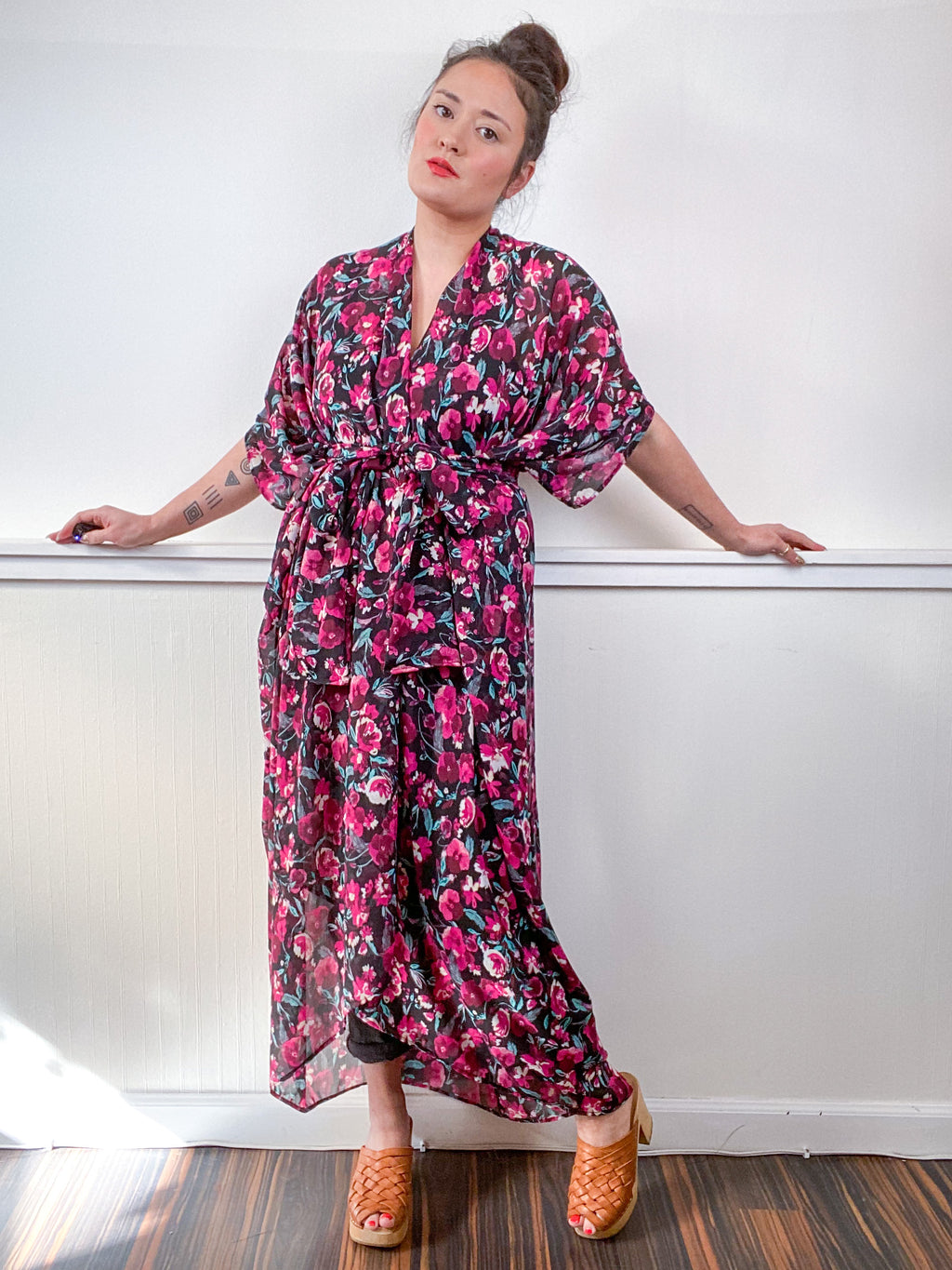 Print High Low Kimono Fuchsia Black Floral Chiffon