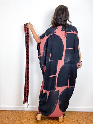 Hand-Dyed High Low Kimono Clay Black Brushstroke