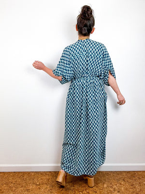 Print High Low Kimono Teal Navy Faux Shibori Crepe