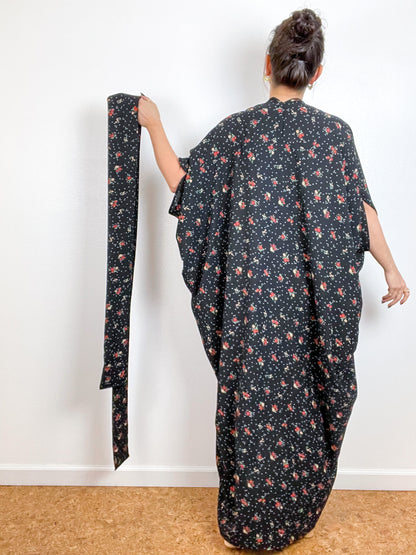 Print High Low Kimono Black Mini Rose Bubble Crepe