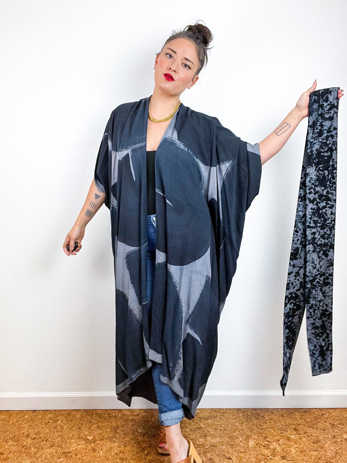 Hand-Dyed High Low Kimono Grey Black Brushstroke