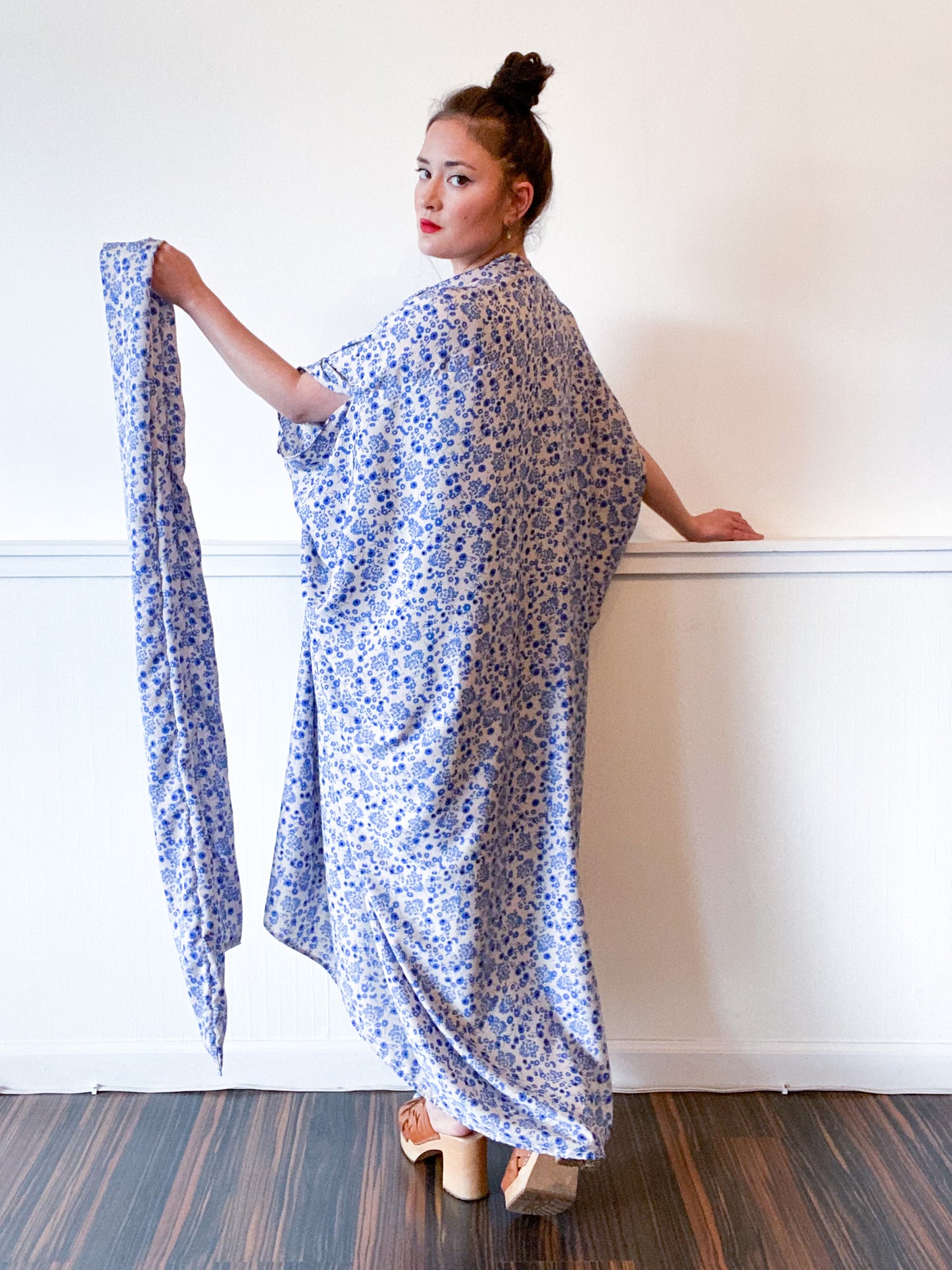 Print High Low Kimono Blue Ivory Mini Floral Crepe de Chine