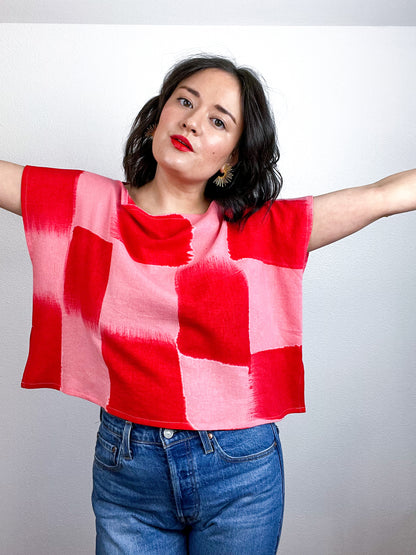 Hand-Dyed Flip Crop Pink Red Checker Brustrokes