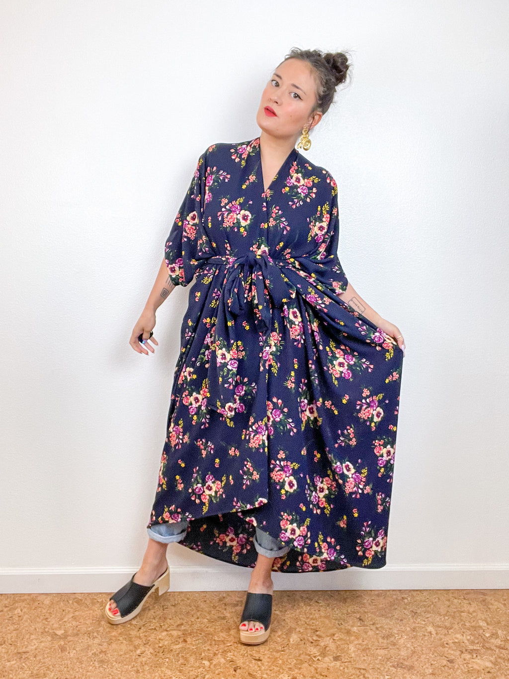 Print High Low Kimono Navy Floral Bouquet Bubble Crepe