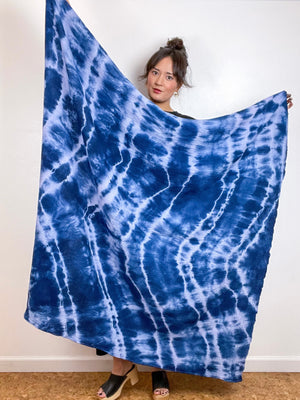 Hand-Dyed Double Gauze Blanket Scarf Indigo Lines