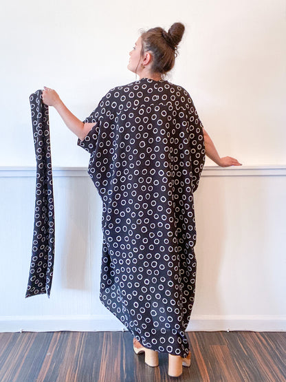 Print High Low Kimono Black White Circles Bubble Crepe
