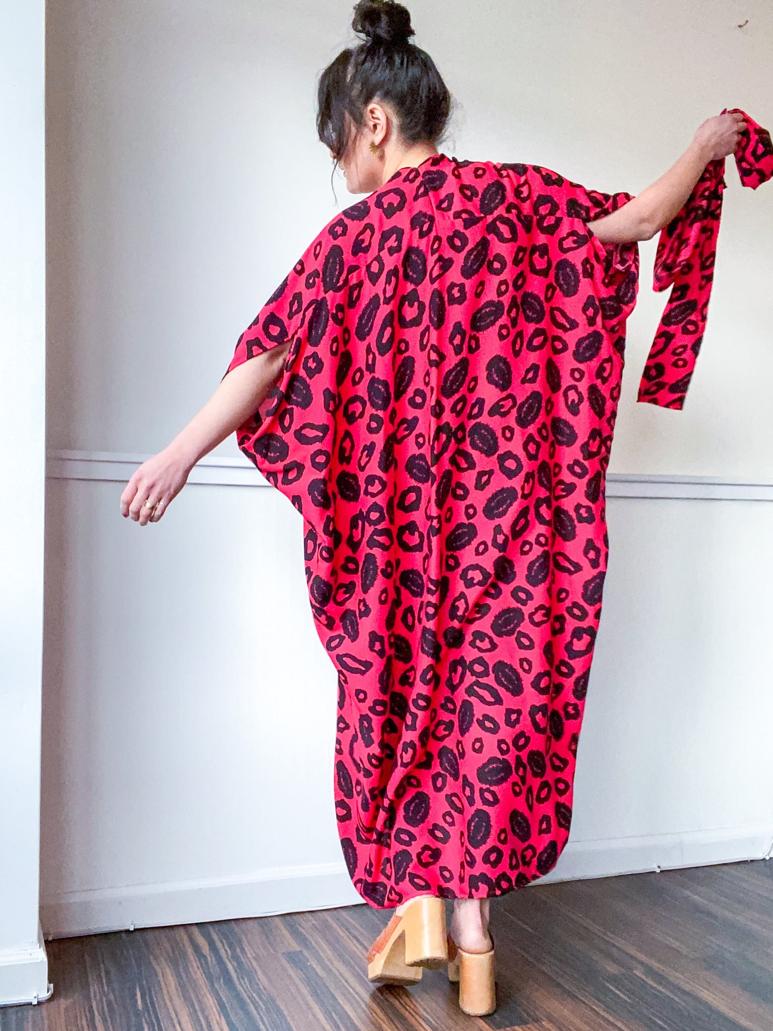 Print High Low Kimono Red Leopard