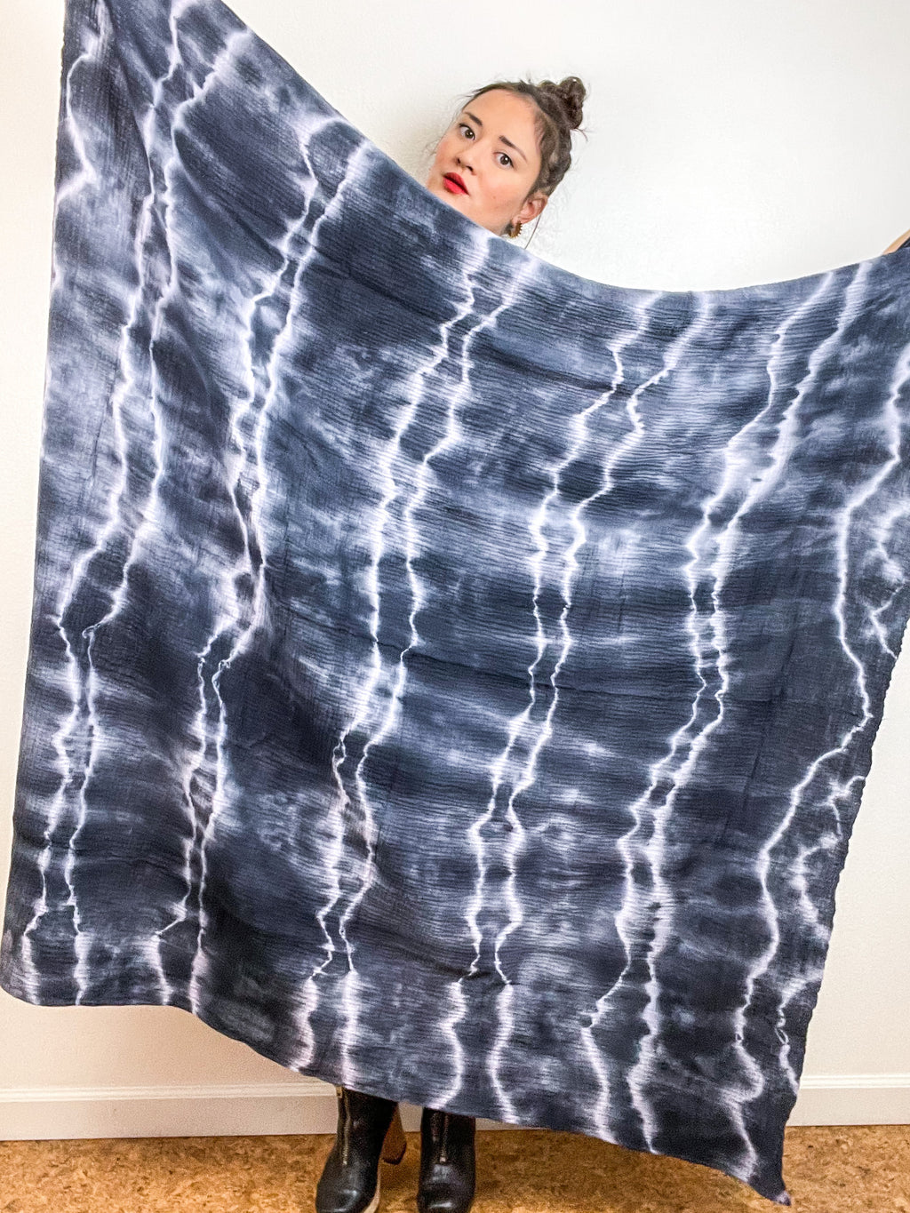 Hand-Dyed Cotton Blanket Scarf Lilac Grey Lines