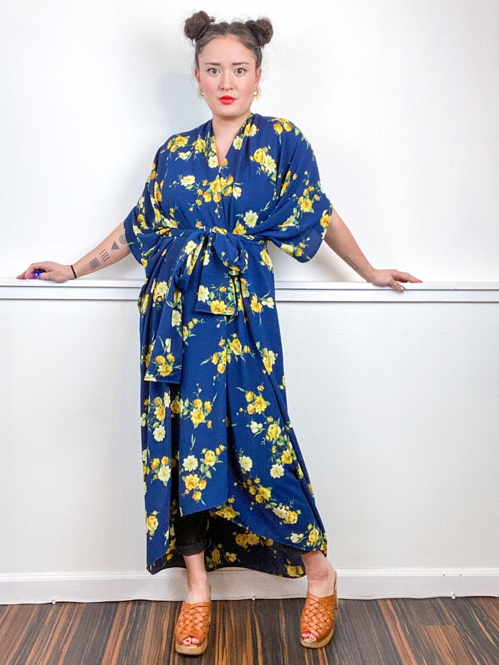 Print High Low Kimono Navy Yellow Rose Bubble Crepe