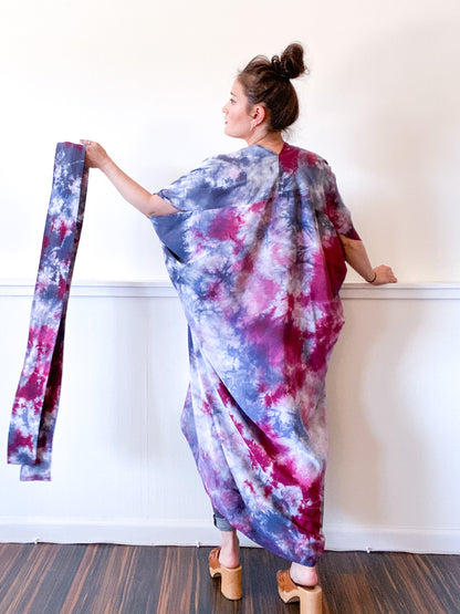 Hand-Dyed High Low Kimono Grey Maroon Tie