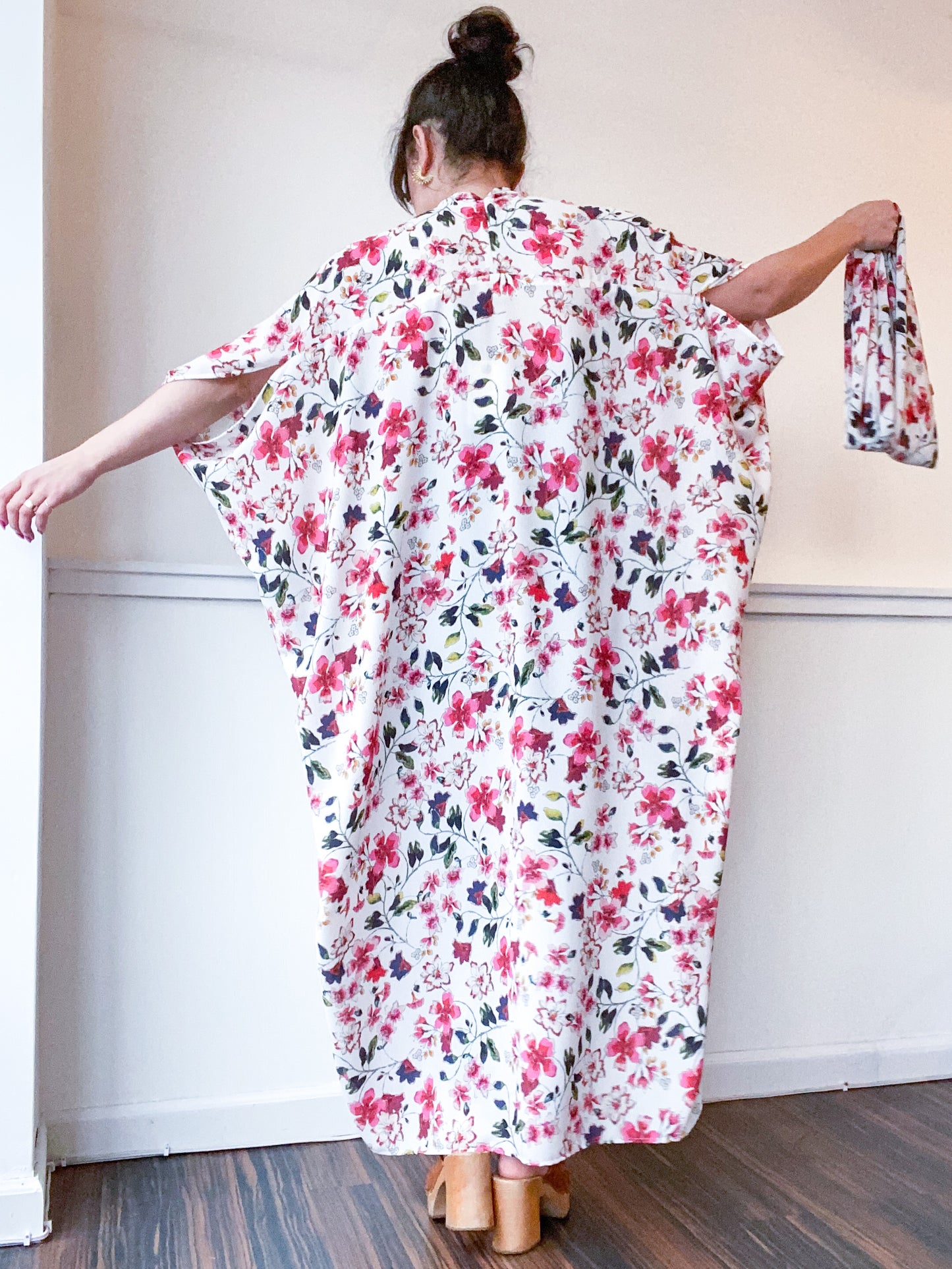 Print High Low Kimono Sweet Pea Floral