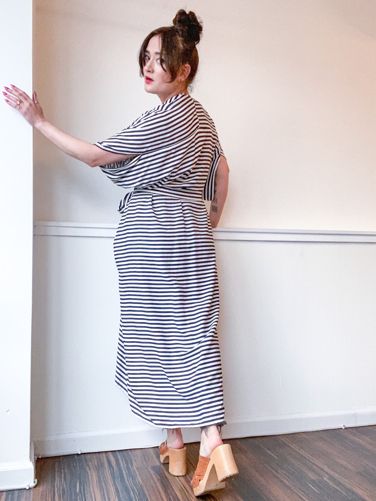 Print High Low Kimono Navy Stripes