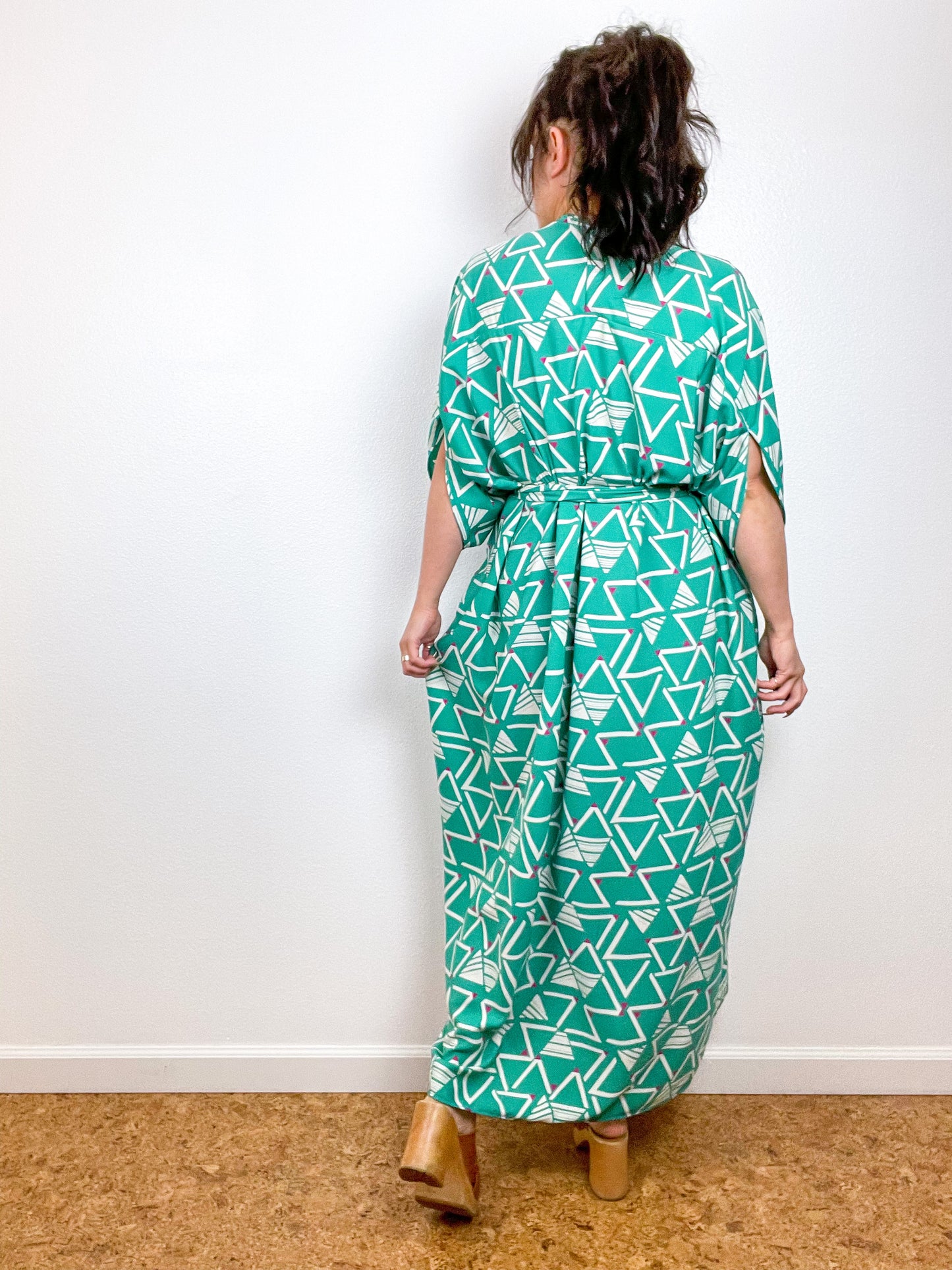 Print High Low Kimono Turquoise Triangles Slinky Crepe