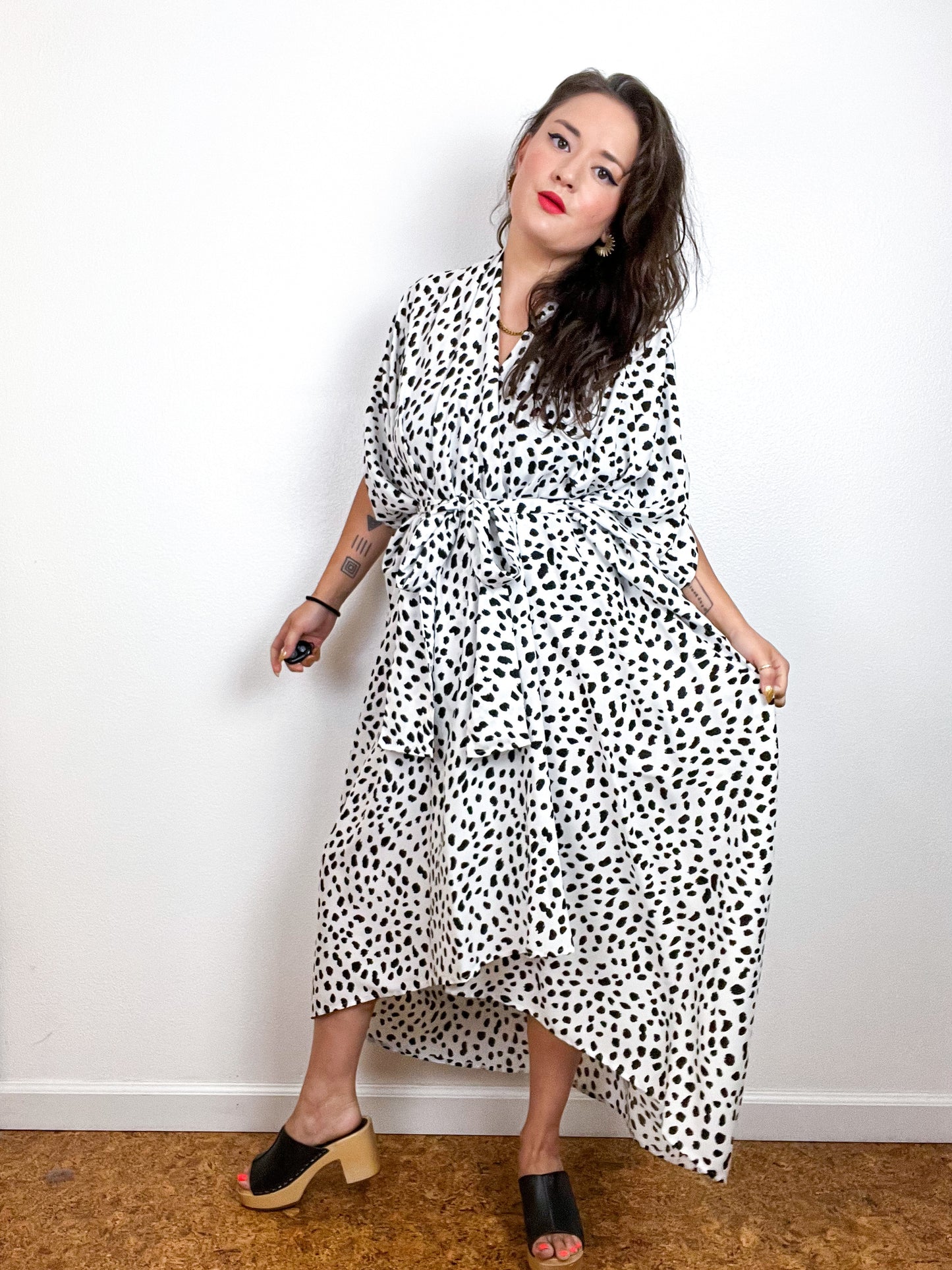 Print High Low Kimono White Black Specks Challis