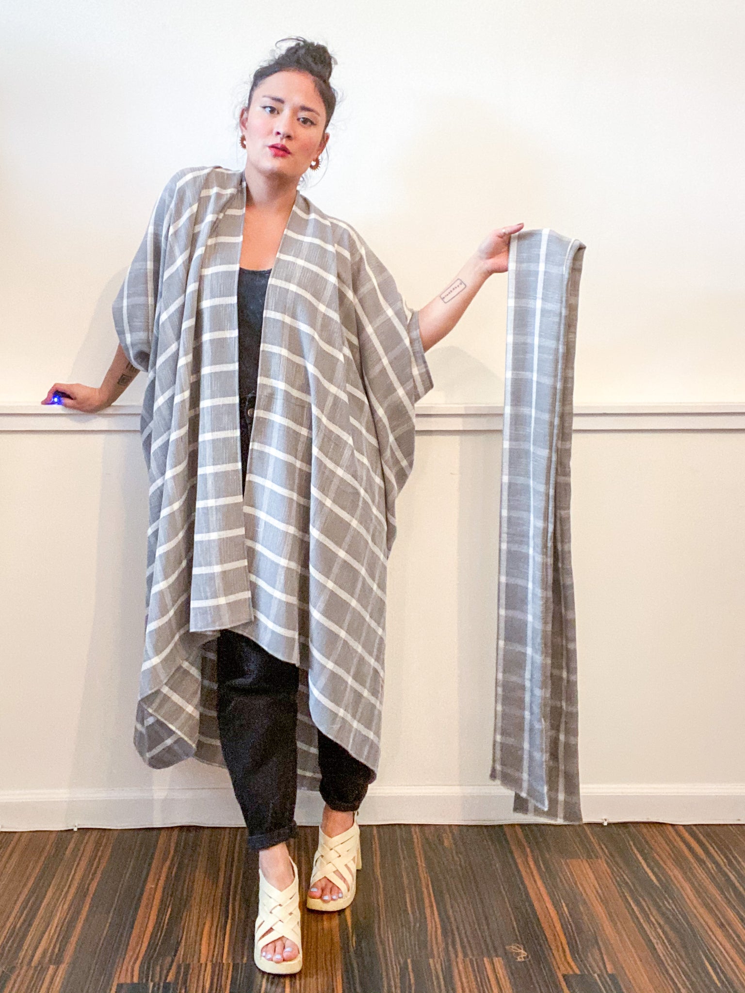 Print High Low Kimono Grey Plaid Rayon Woven