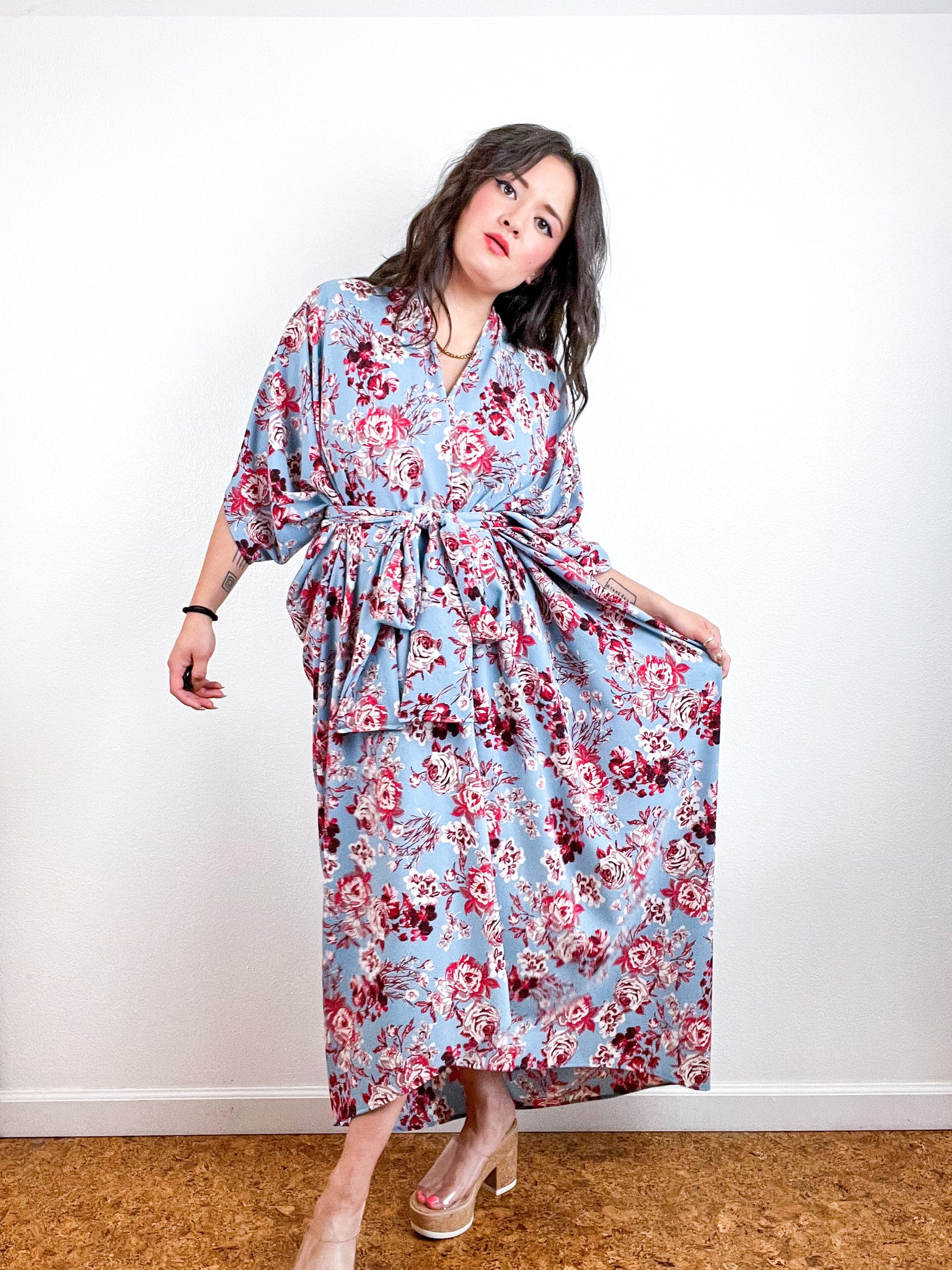 Print High Low Kimono Periwinkle Red Floral Bubble Crepe