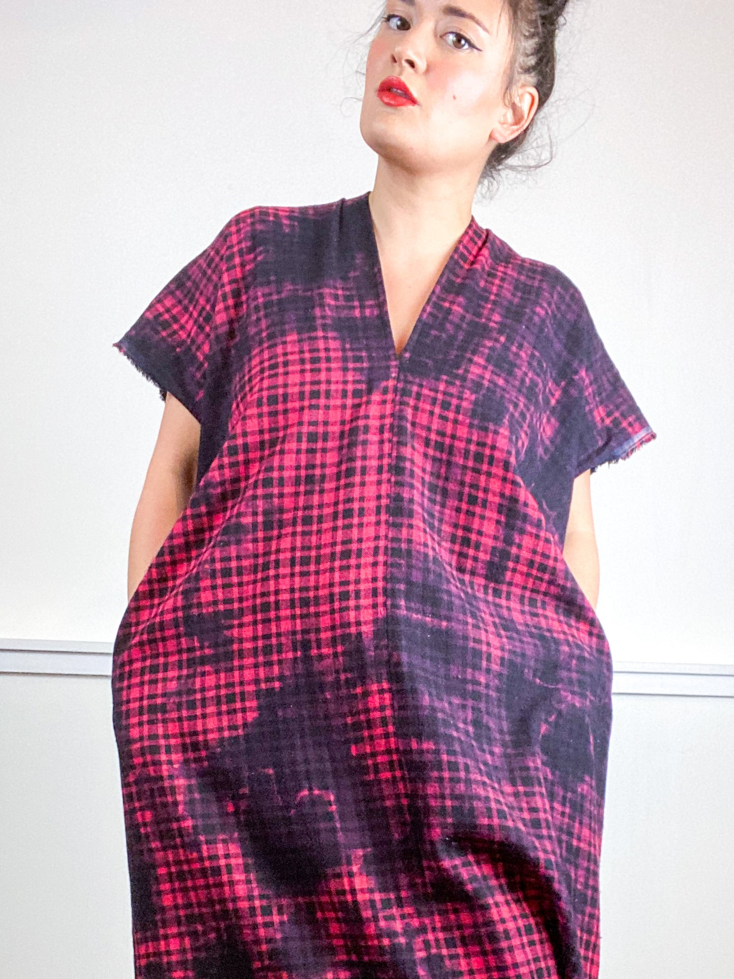 Over-Dye Plaid Smock Dress Black Red Classic