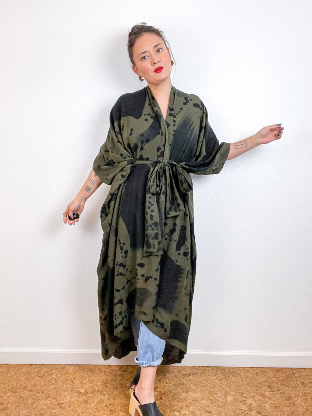Hand-Dyed High Low Kimono Forest Black Confetti