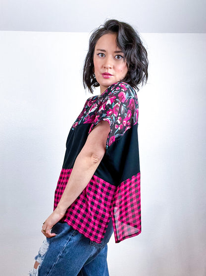 Scrappy Censor Crop Magenta Black Floral Checker