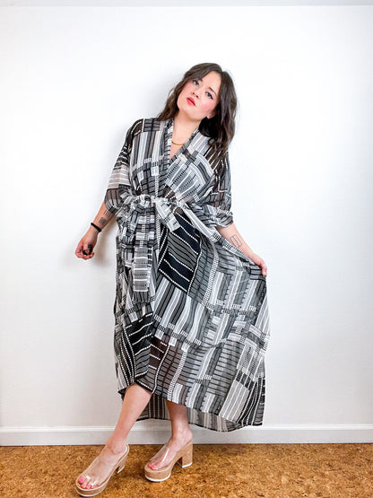 Print High Low Kimono Black Lines Dots Chiffon