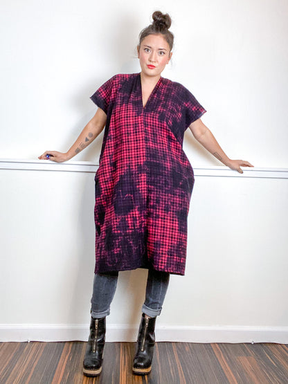 Over-Dye Plaid Smock Dress Black Red Classic