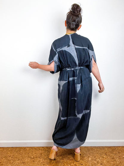 Hand-Dyed High Low Kimono Grey Black Brushstroke