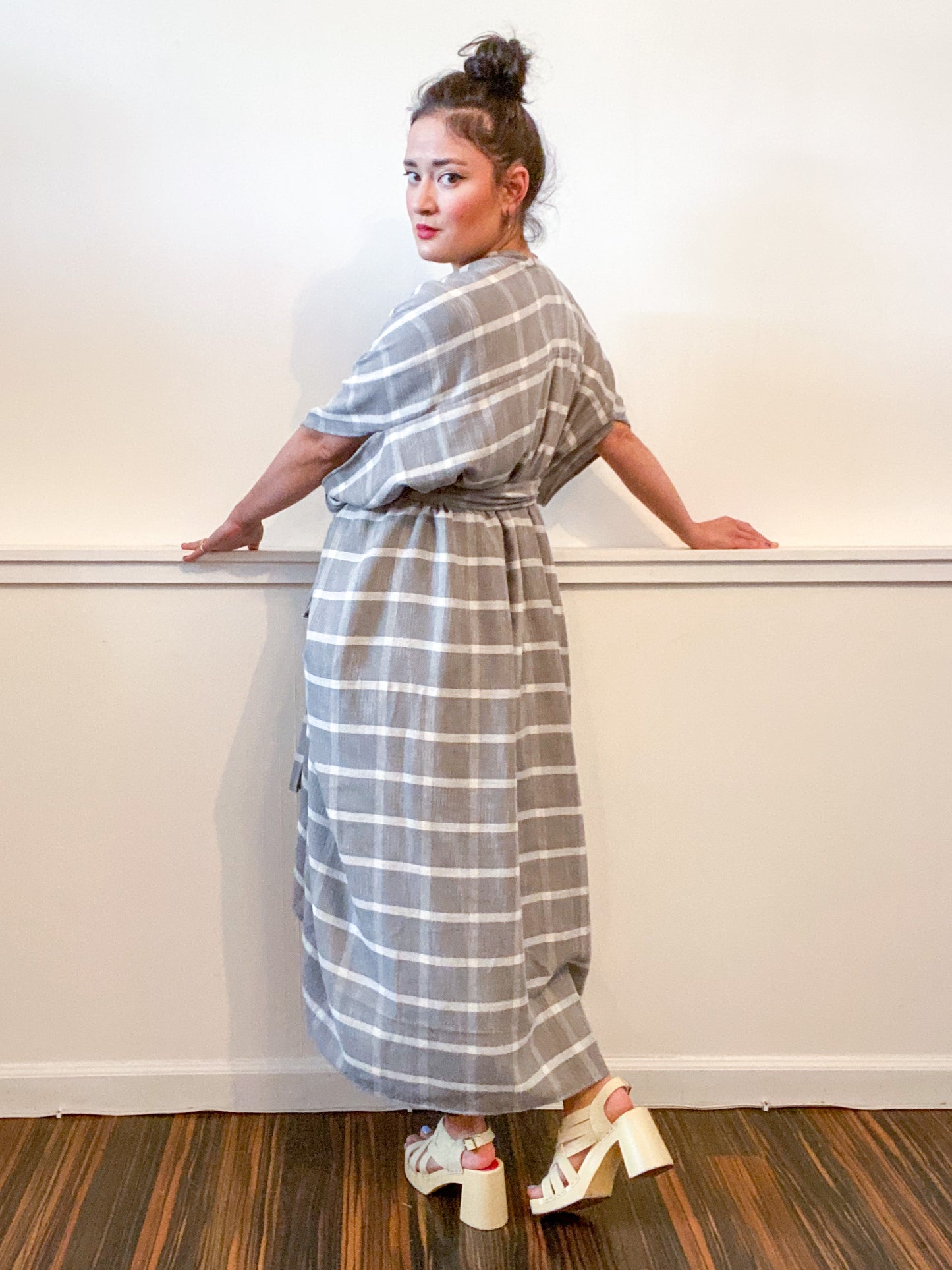 Print High Low Kimono Grey Plaid Rayon Woven