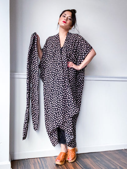 Print High Low Kimono Black Pink Dots
