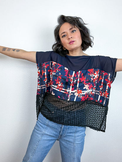 Scrappy Crop Navy Black Fuchsia Floral
