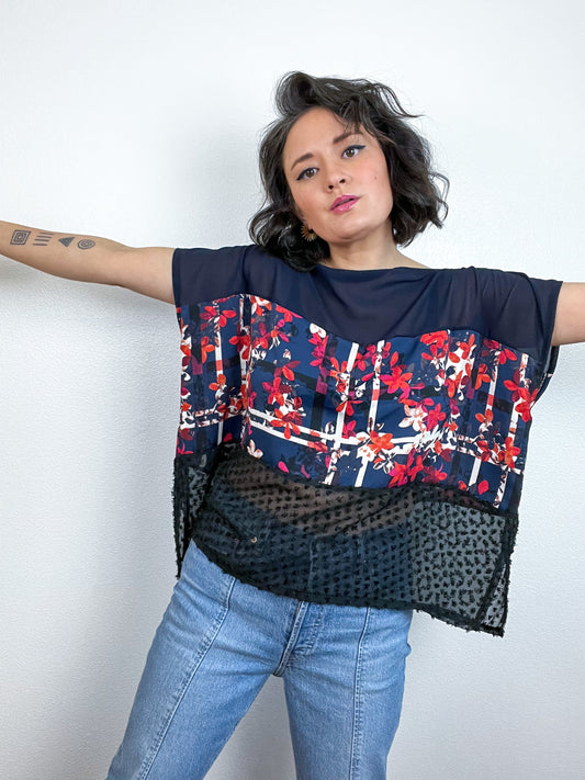 Scrappy Crop Navy Black Fuchsia Floral