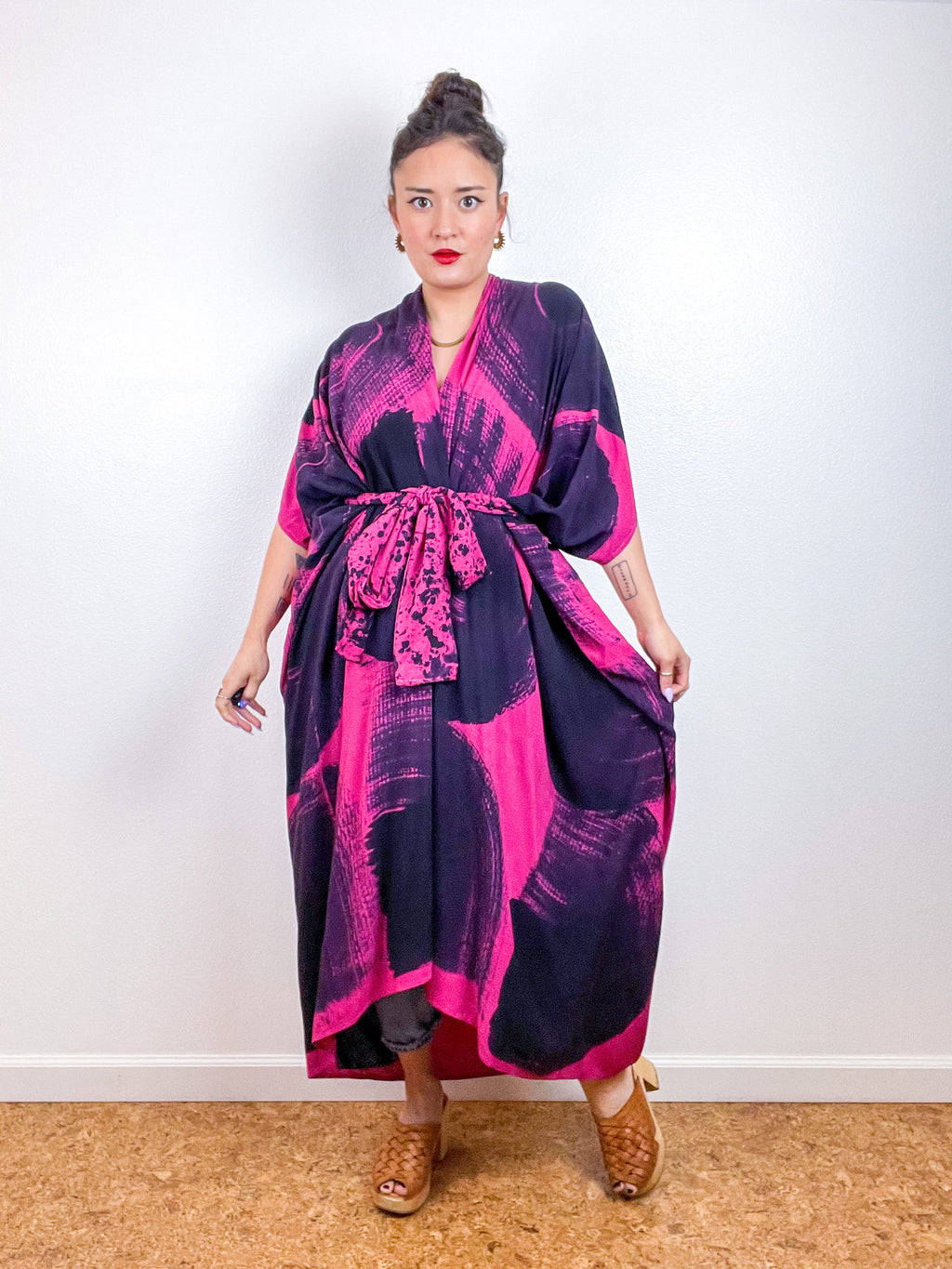 Hand-Dyed High Low Kimono Fuchsia Black Brushstroke